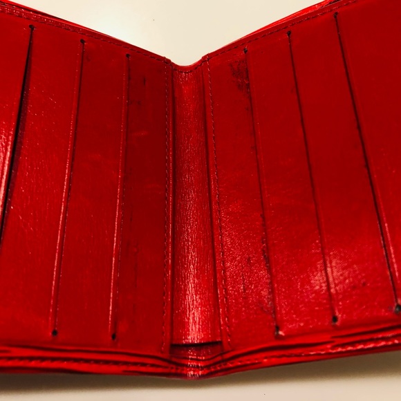 GENUINE LOUIS VUITTON Red Epi Six-Cartes Wallet - Picture 15 of 16